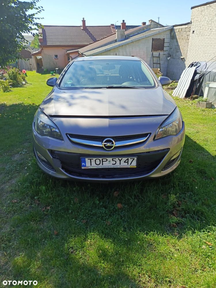 Opel Astra - 1