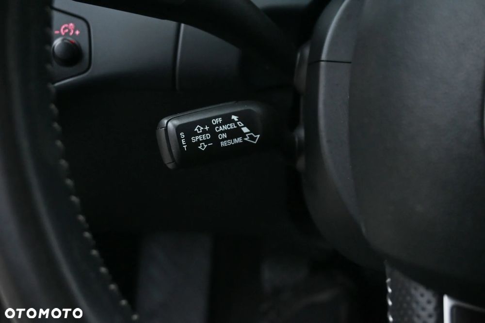 Audi A4 Avant 2.0 TDI DPF S line Sportpaket - 26