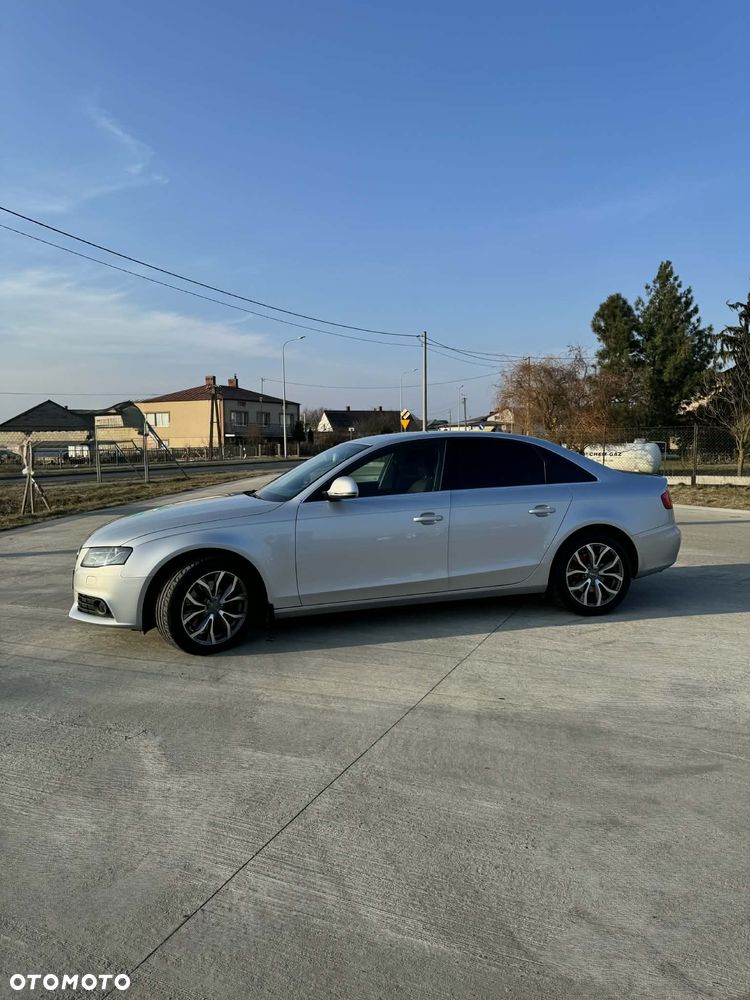 Audi A4 Limousine 2.0 TDI - 4