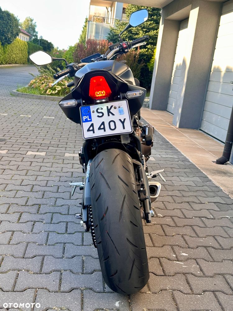 Honda CB - 8