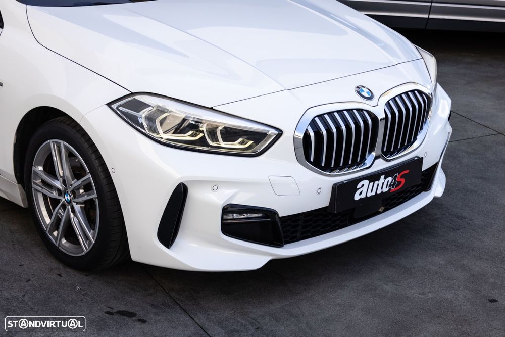 BMW 116 d Pack Desportivo M Auto - 5