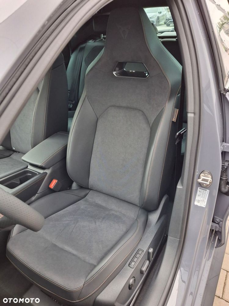 Cupra Leon 1.5 eTSI DSG - 14
