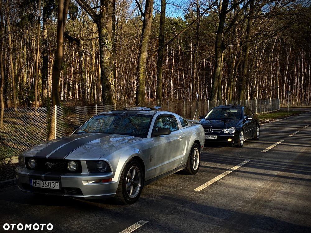 Ford Mustang 4.0 V6 - 5