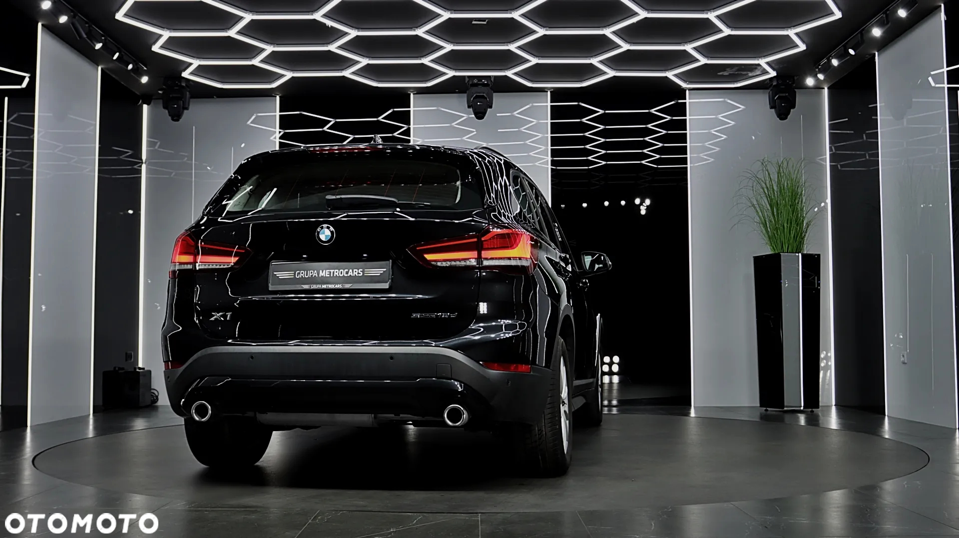BMW X1 sDrive18d Business Edition - 7