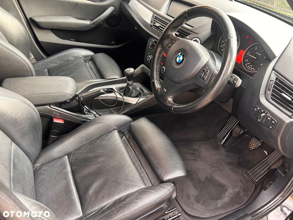BMW X1 xDrive20d - 15
