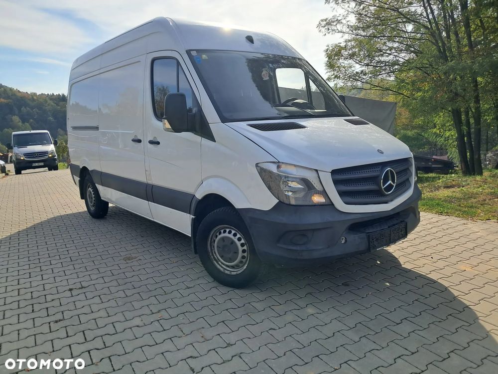 Mercedes-Benz Sprinter - 6