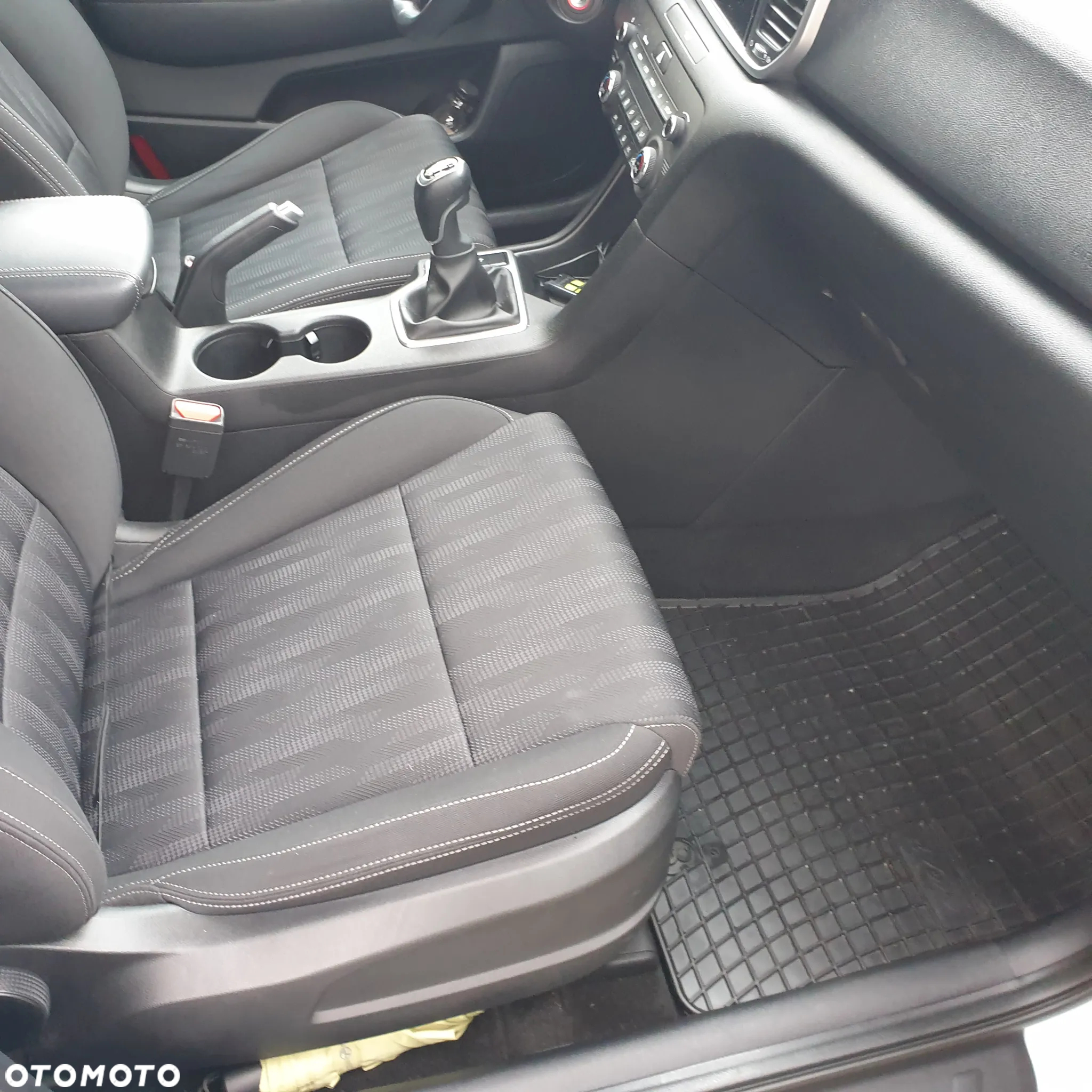 Kia Sportage 1.6 CRDI M 2WD - 16