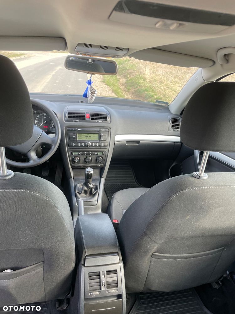 Skoda Octavia 2.0 FSI Elegance - 13