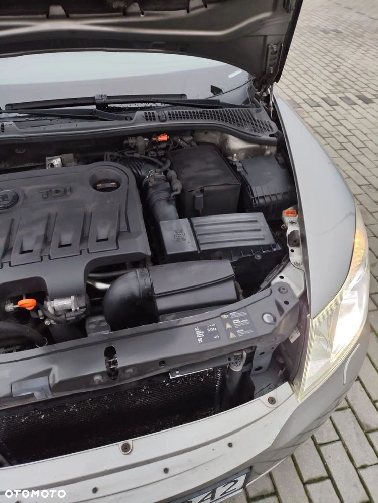 Skoda Octavia 2.0 TDI Elegance DSG - 10