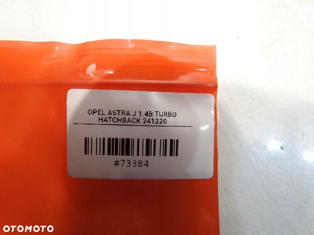 LAMPKA OŚWIETLENIE BAGAŻNIKA OPEL ASTRA J - 4