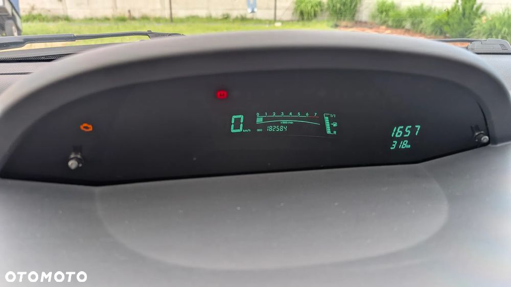Toyota Yaris - 20