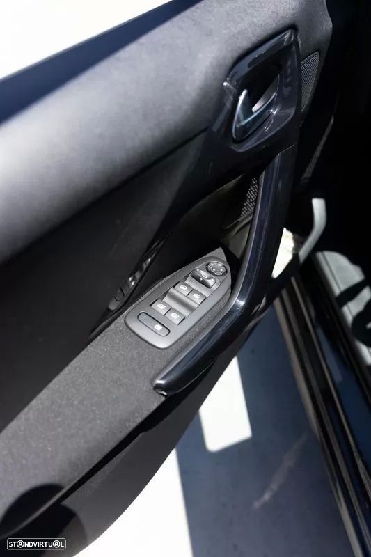 Peugeot 208 1.6 BlueHDi Allure - 19