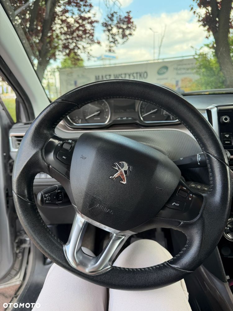 Peugeot 2008 1.6 e-HDi Active S&S - 5