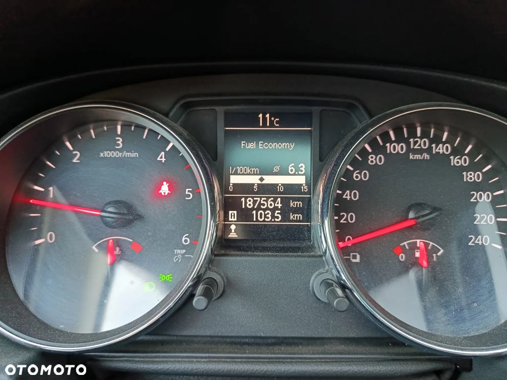 Nissan Qashqai 1.6 dCi 4 x 4 DPF Start/Stop 360 - 12