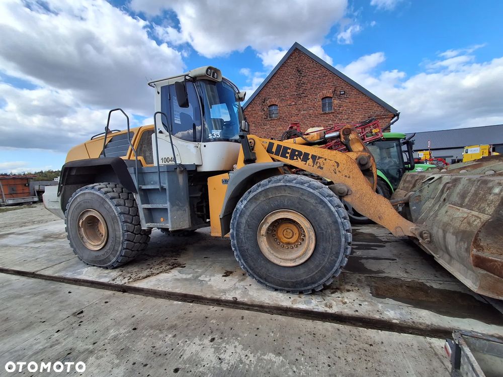Liebherr L576 - 4