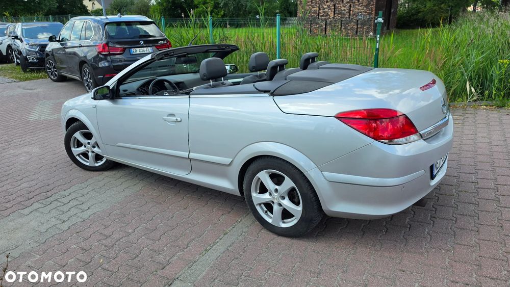 Opel Astra 1.8 Edition - 25