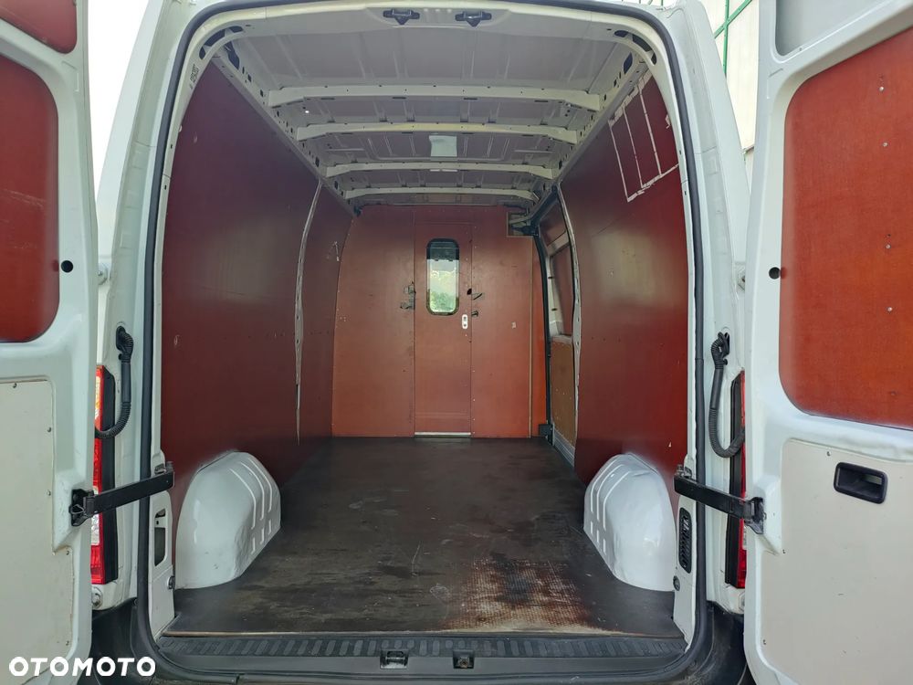 Renault Master - 15