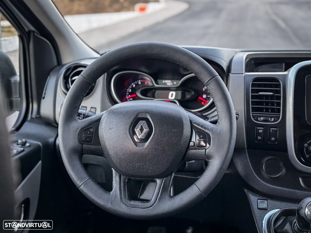 Renault Trafic 1.6 dCi L2H1 1.2T - 17