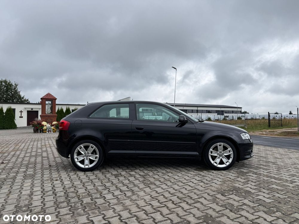 Audi A3 1.4 TFSI Attraction - 9
