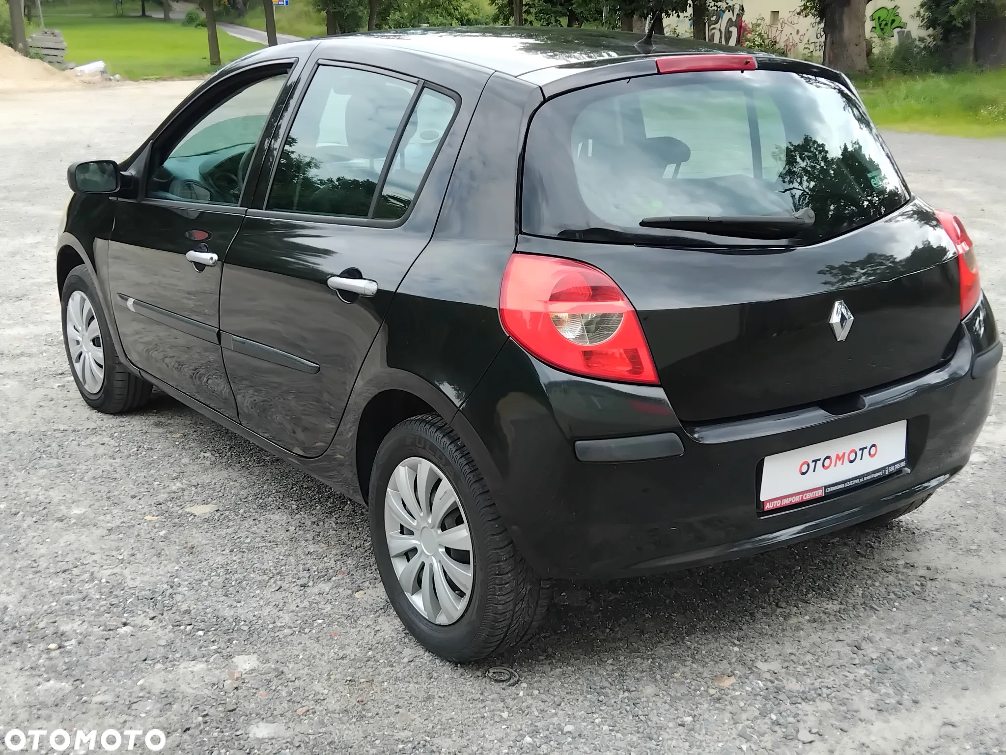 Renault Clio 1.2 16V 75 Expression - 4