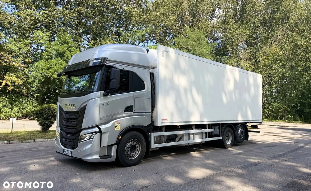 Iveco STRALIS S-WAY XP - 4