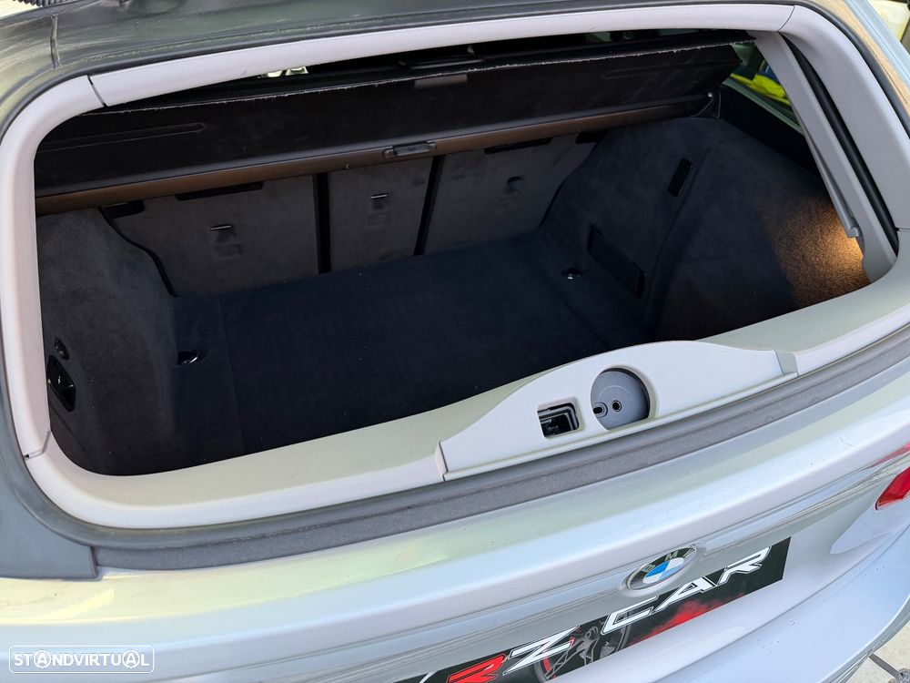 BMW 320 d Aut. Sport Line - 22