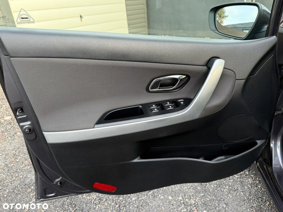 Kia Ceed 1.6 GDI Dream Team Edition - 19