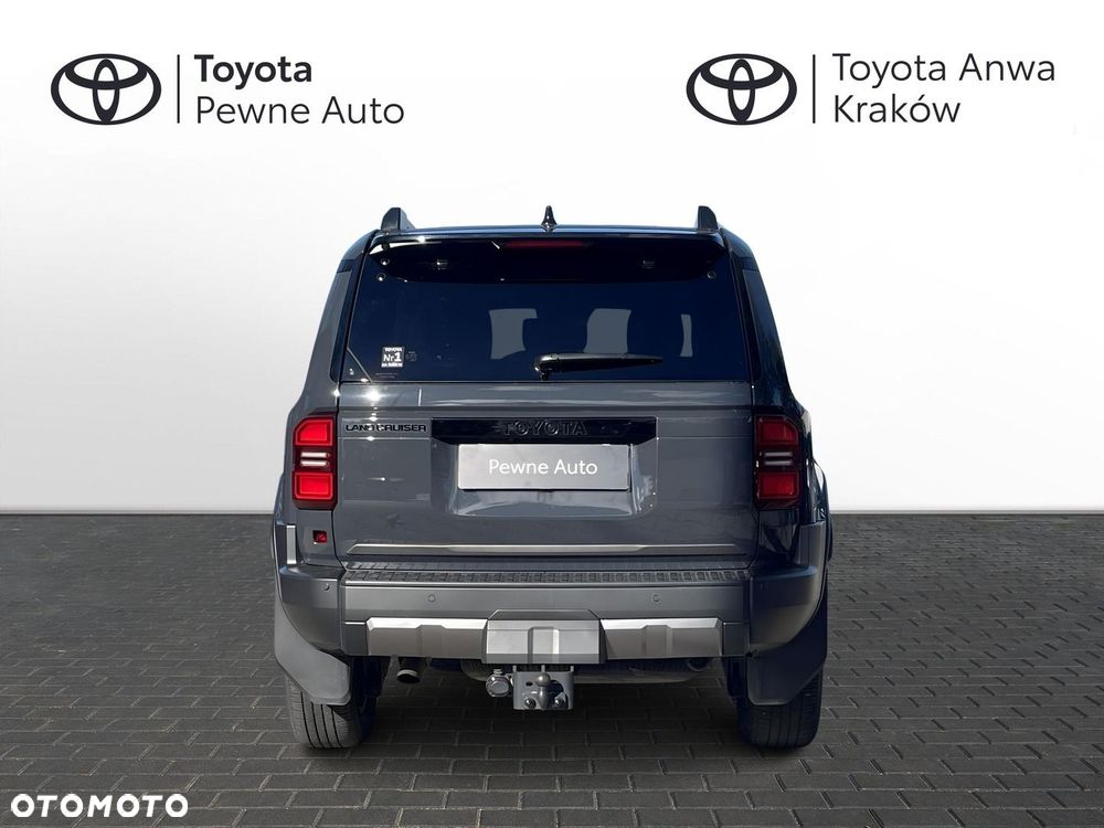 Toyota Land Cruiser LC 2.8 D-4D Executive - 8