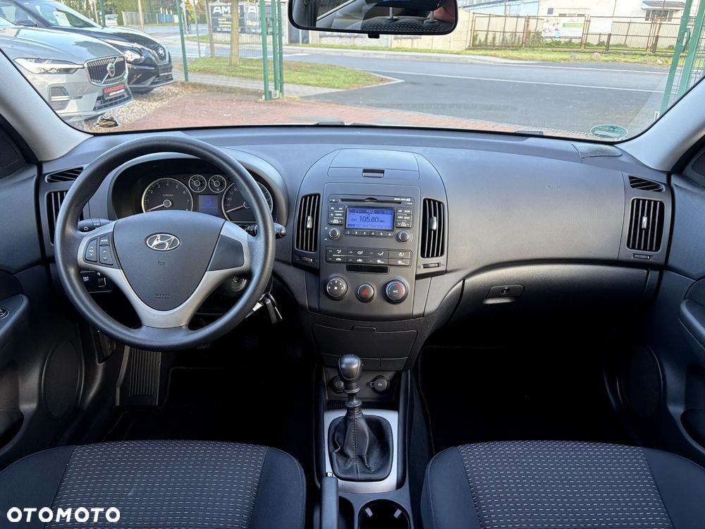 Hyundai i30 1.6 Classic - 16