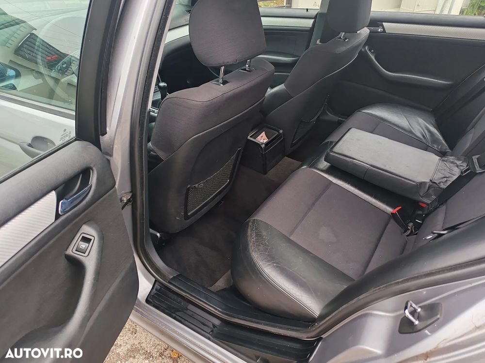 BMW Seria 3 320d - 21