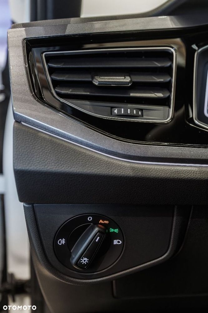 Volkswagen Polo - 31