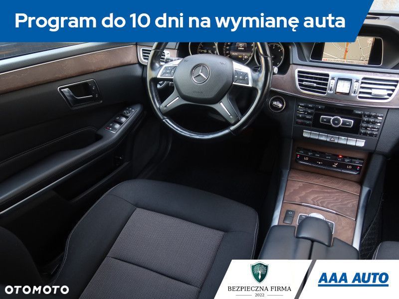 Mercedes-Benz Klasa E - 8