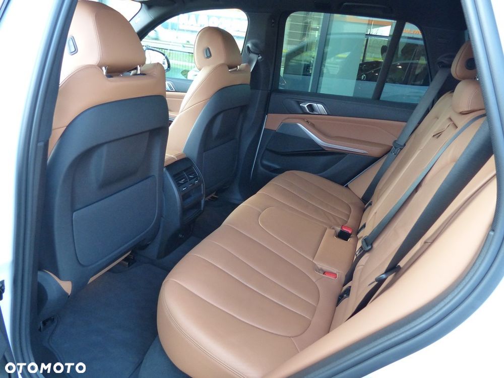 BMW X5 xDrive40d mHEV - 21