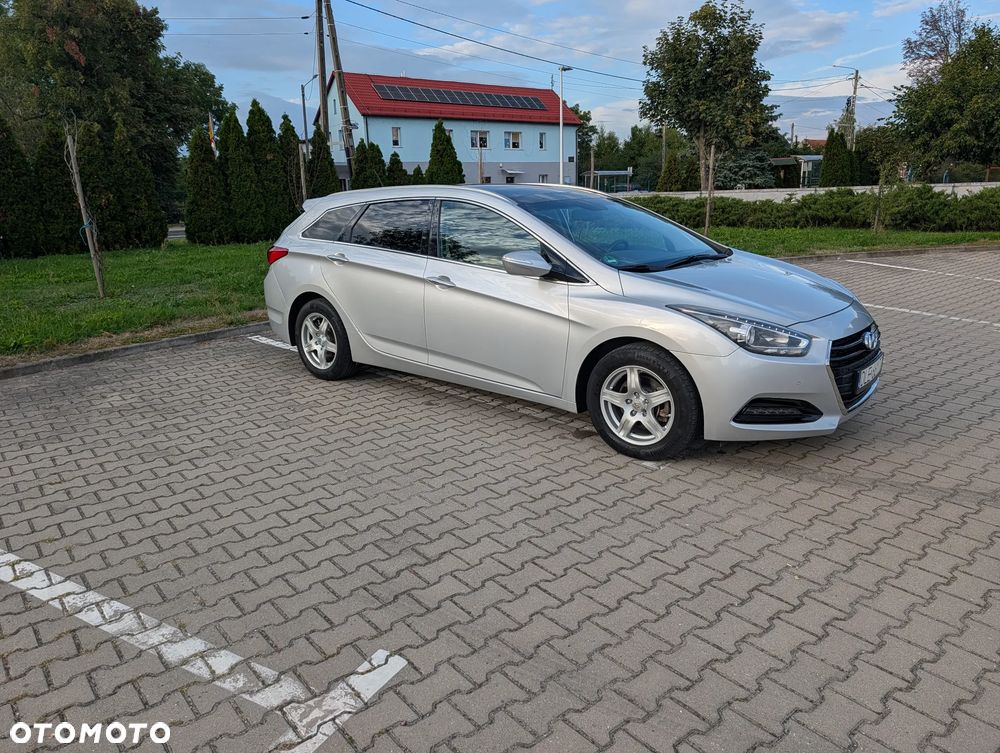 Hyundai i40 Kombi blue 1.7 CRDi Premium - 5