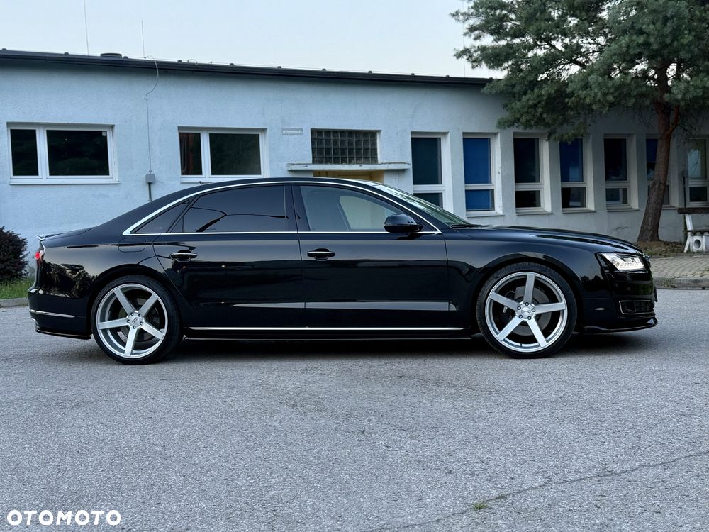 Audi A8 - 5