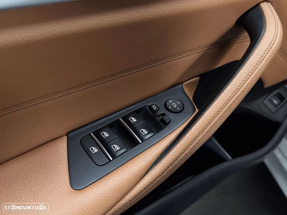 BMW 530 e Pack M - 20