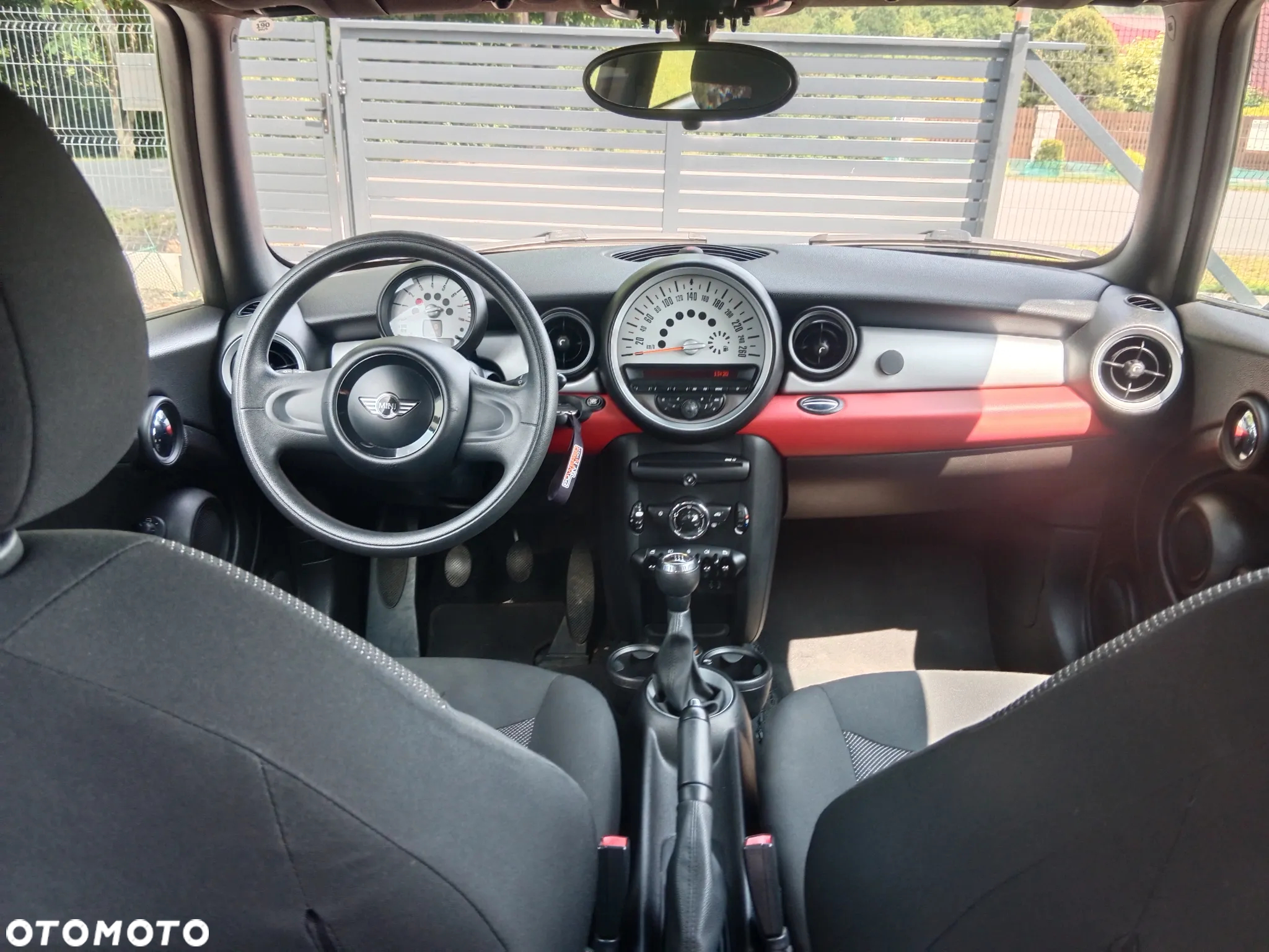 MINI ONE Standard - 11