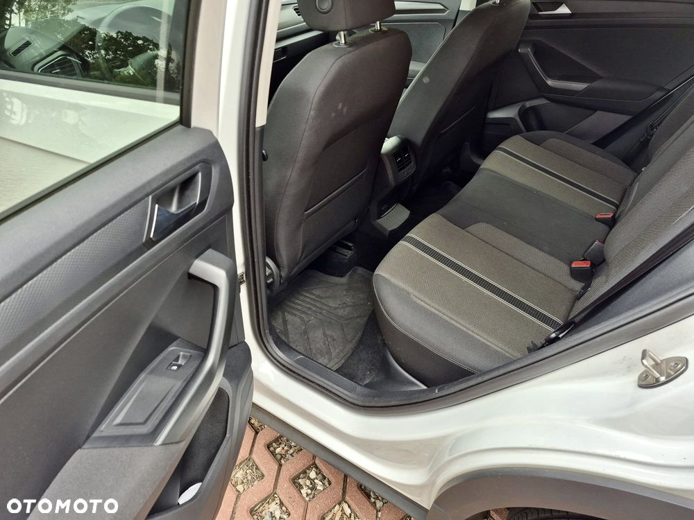 Volkswagen T-Roc 1.5 TSI ACT Advance - 9