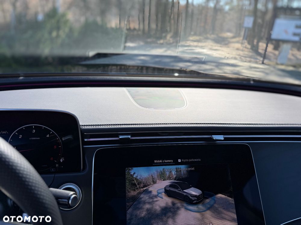 Mercedes-Benz Klasa E - 32