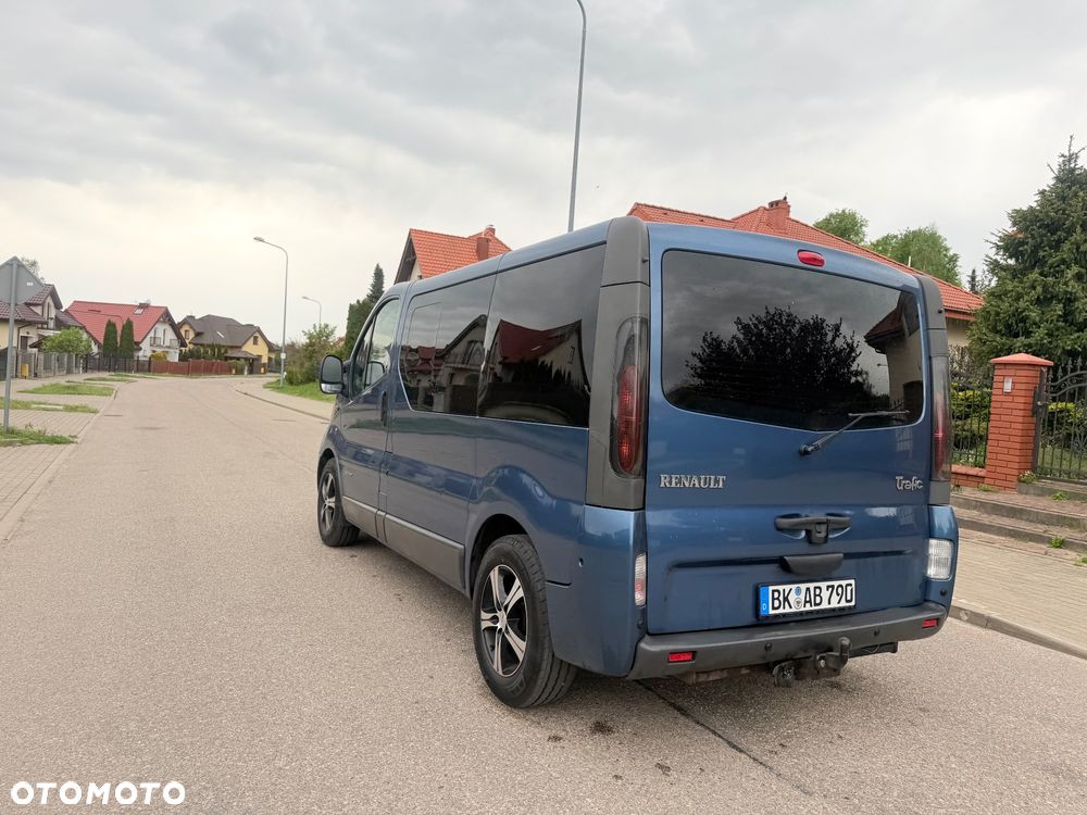 Renault Trafic - 4
