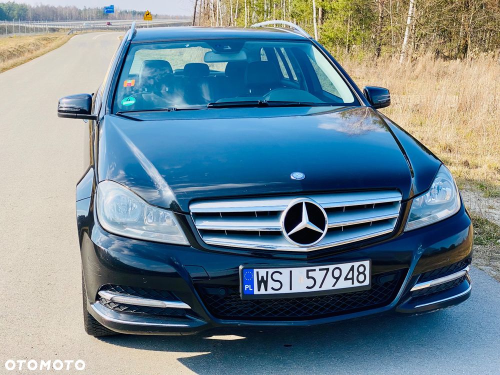 Mercedes-Benz Klasa C 180 CGI Automatik BlueEFFICIENCY Avantgarde - 10