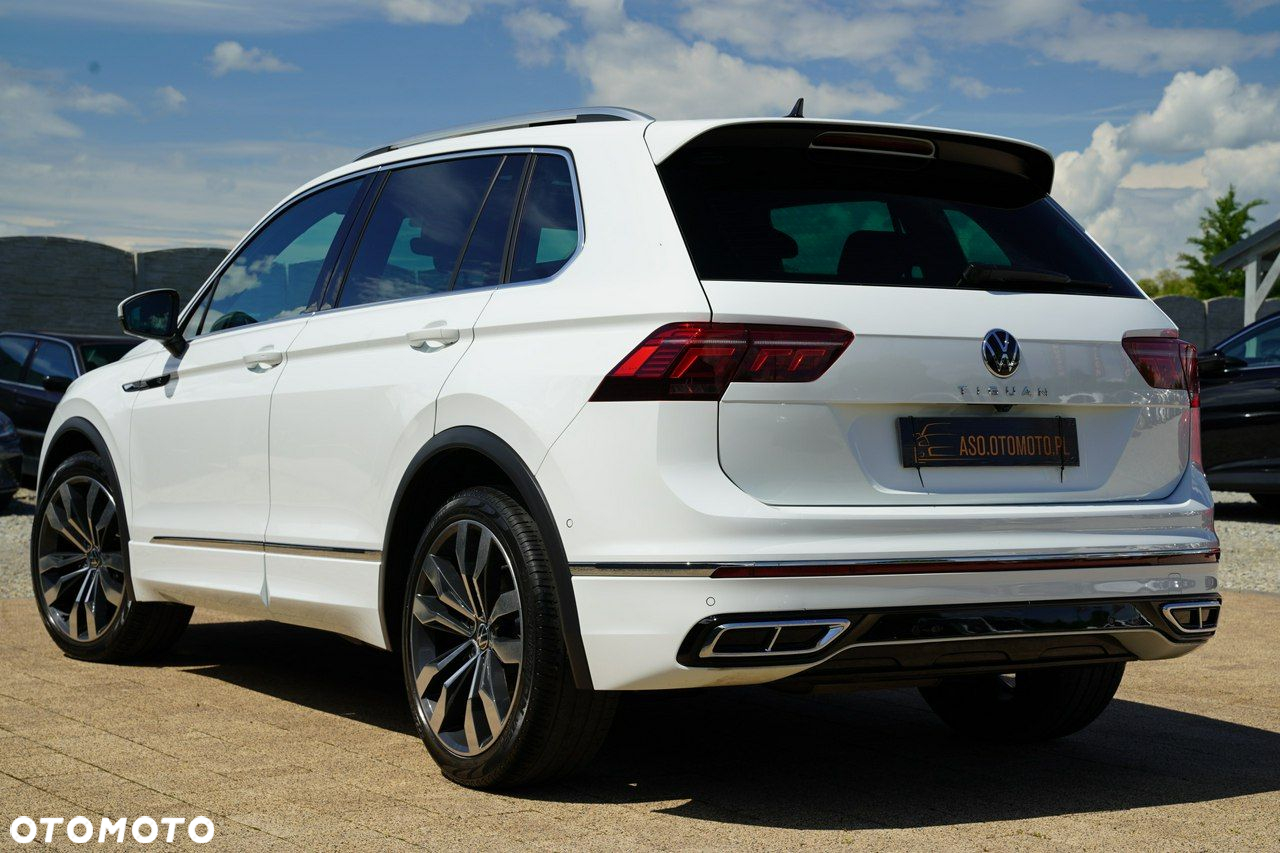 Volkswagen Tiguan - 12