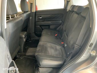Mitsubishi Outlander Intense + - 26