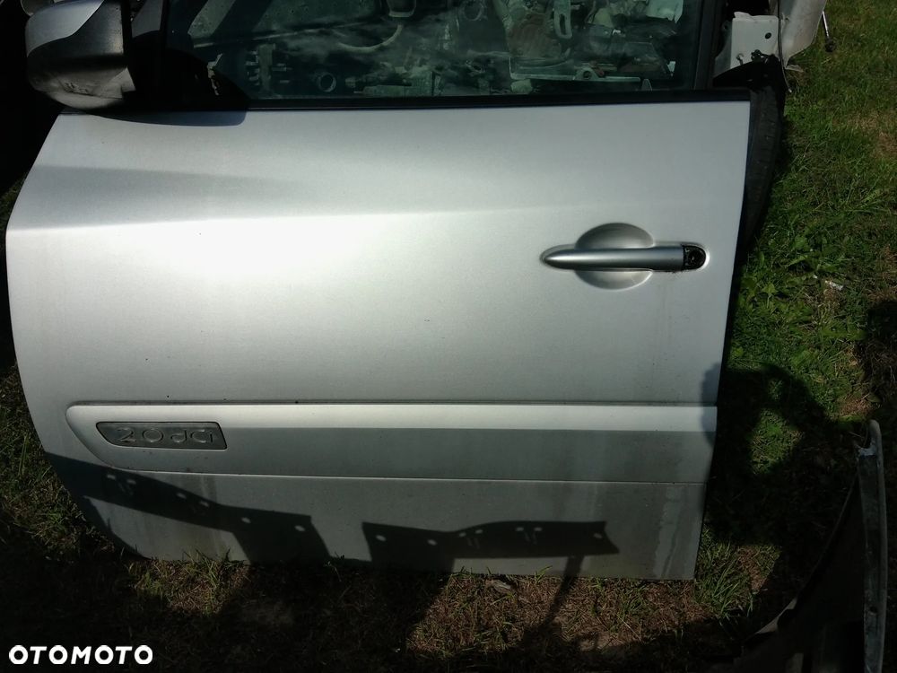 RENAULT ESPACE IV  DRZWI LEWE PRZOD PRZEDNIE TED69 SREBNE  CZESCI ROZNE - 1