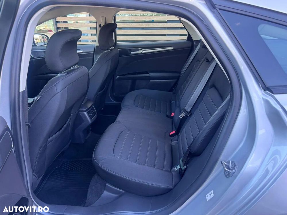 Ford Mondeo - 14