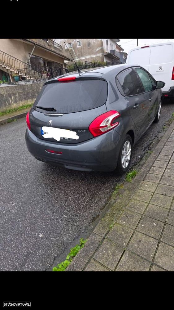Peugeot 208 1.2 VTi Active - 8
