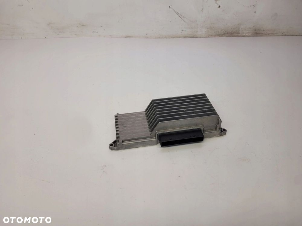 WZMACNIACZ RADIA AUDIO AUDI A4 B8 A5 Q5 8R1035223A - 2
