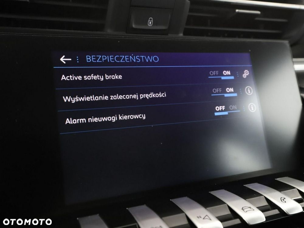 Peugeot 508 BlueHDi 130 EAT8 Active Business-Paket - 25