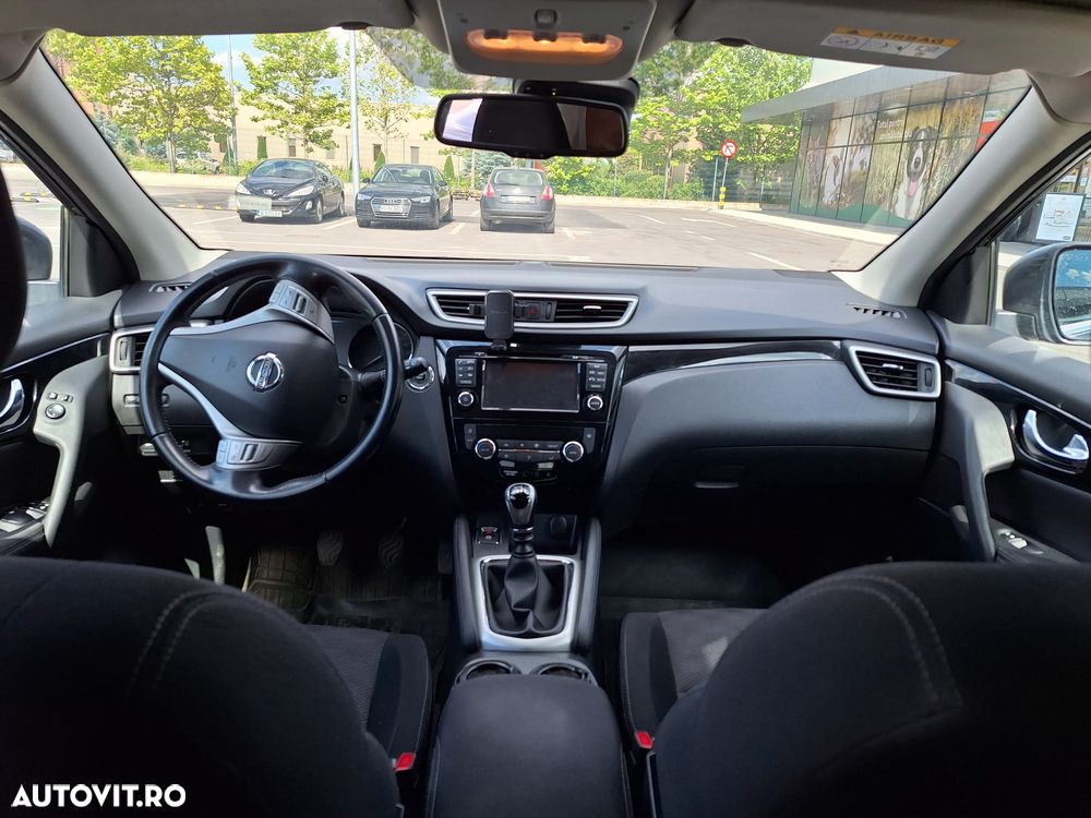Nissan Qashqai 1.6 DCI Start/Stop Tekna - 6
