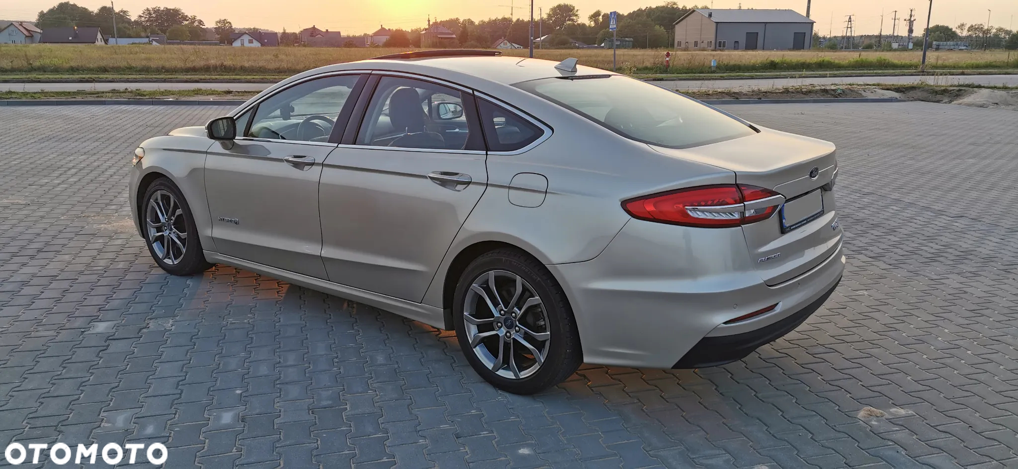Ford Mondeo 2.0 Hybrid Titanium - 6